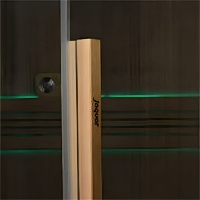 A finely crafted wooden handle featuring a sleek ergonomic design, enhancing the sauna’s natural aesthetic.