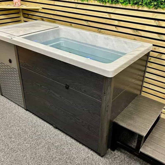 H2O Chillax Ice Bath & Chill Tub